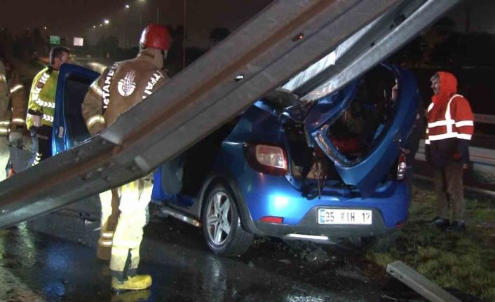 TEM Otoyolu’nda otomobil bariyere girdi: 1 ölü