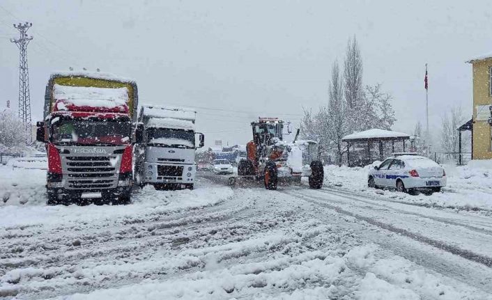 Tunceli-Erzincan karayolu ulaşıma açıldı