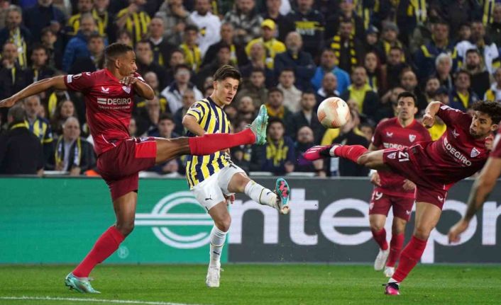 UEFA Avrupa Ligi: Fenerbahçe: 1 - Sevilla: 0 (Maç sonucu)