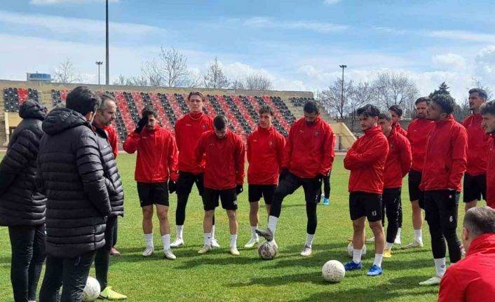 Uşakspor kötü gidişe dur demek istiyor