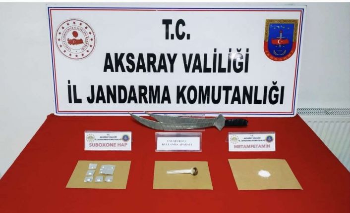 Uyuşturucu tacirlerine jandarma baskını: 2 gözaltı