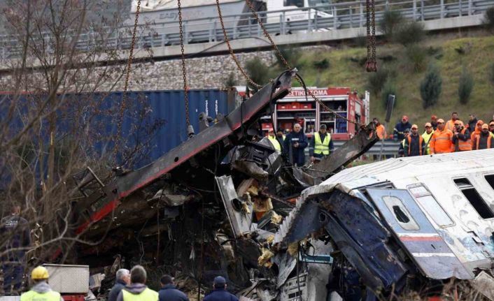 Yunanistan’da 3 gün ulusal yas ilan edildi