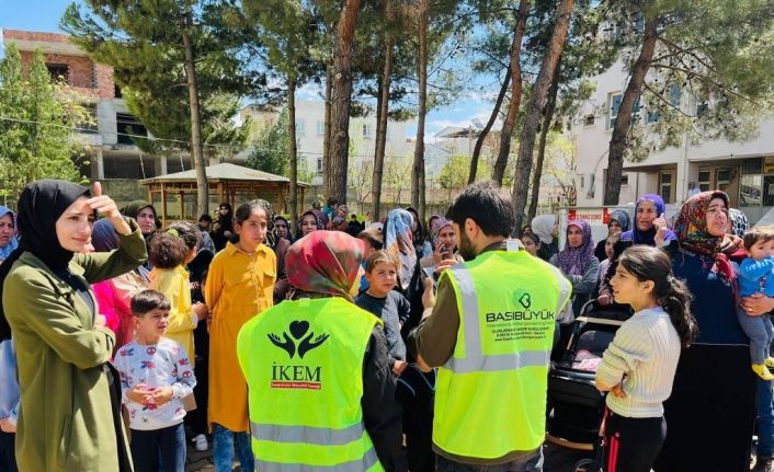 Adıyaman’da 400 yetimin yüzü güldü