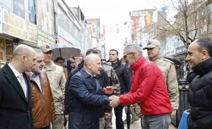 Ağrı Valisi Varol’un yoğun mesaisi