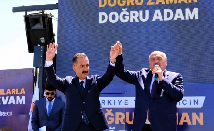 AK Parti Erzincan’ın ‘seçim ofisi’ coşkuyla açıldı