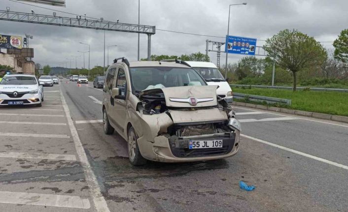 Bafra’da trafik kazası: 2 yaralı