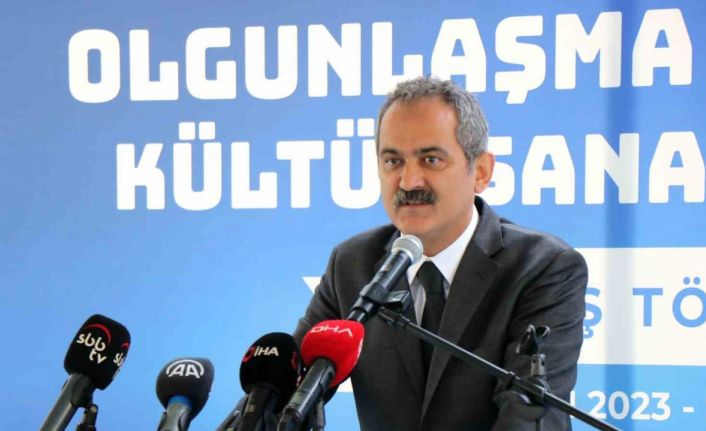 Bakan Mahmut Özer: “Kadınların okullaşma oranı erkekleri geçti”