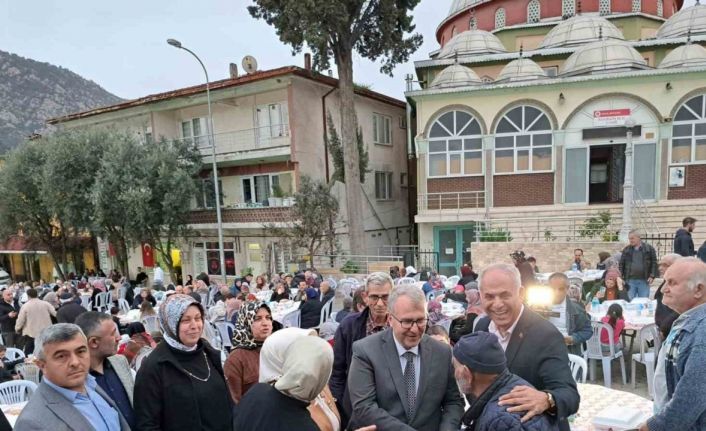 Bayırköy’de geleneksel iftar programı gerçekleştirildi