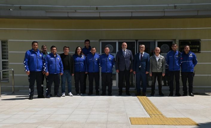 Bayramda nöbetçi birimlere moral ziyareti