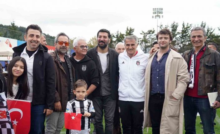 Beşiktaş camiası, 23 Nisan’ı aileleriyle kutladı