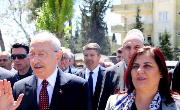 Çerçioğlu bayramı depremzedelerle geçirdi
