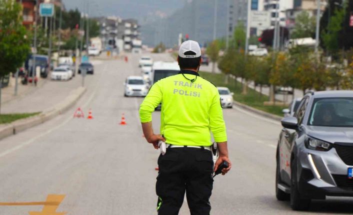 Denizli’nin bayram trafiğinde akıcı yoğunluk