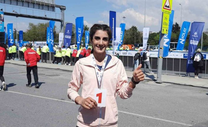 Depreme kampta yakalanan Yayla Gönen yarı maratonda birinci oldu