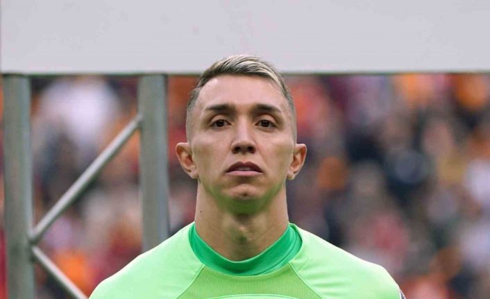 Fernando Muslera 450. maçına çıktı