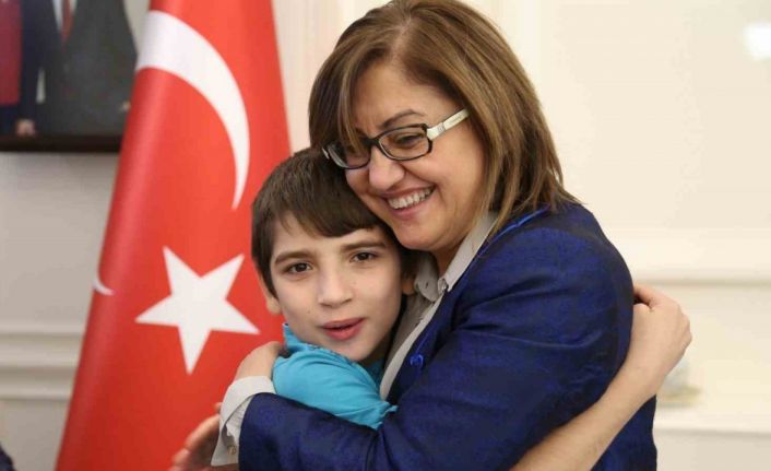 Gaziantep’ten 23 Nisan mesajları