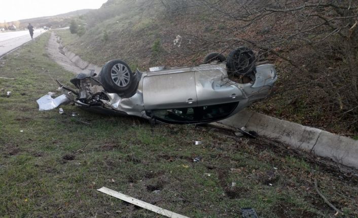 Genç diş hekimi kazada ağır yaralandı