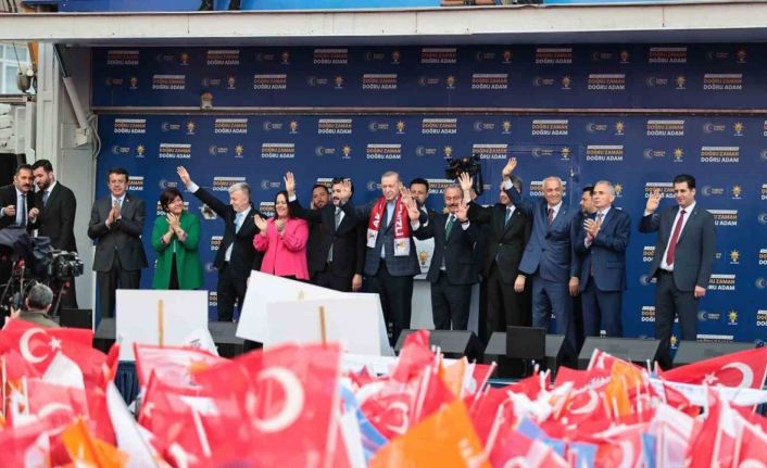 Güngör, Cumhurbaşkanı Erdoğan’ı bağrına basan Denizlilere teşekkür etti