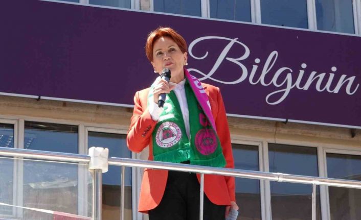 İYİ Parti Lideri Akşener Ispartalılarla buluştu