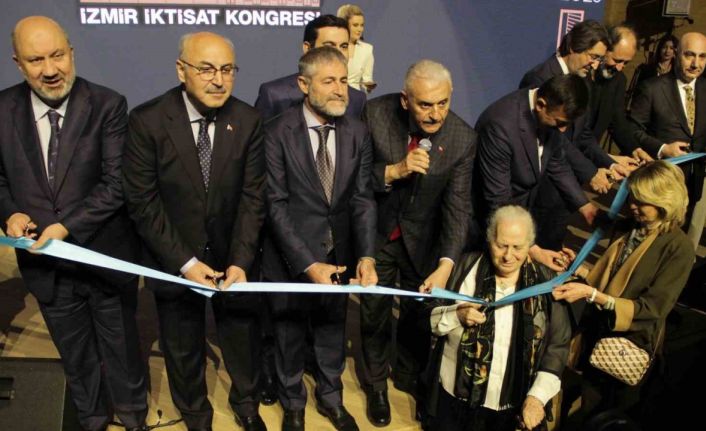 İzmir İktisat Kongresi binası 100 yıl sonra yeniden açıldı