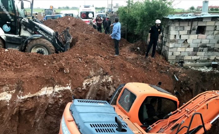 Kuyuya düşen çocuk kurtarılarak hastaneye kaldırıldı