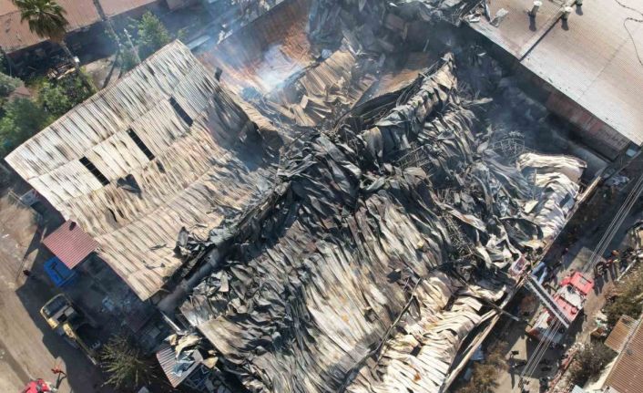 Mersin’deki yangın yeri dron ile görüntülendi