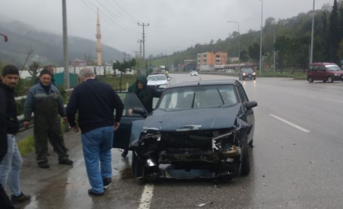 Samsun’da trafik kazası: 3 yaralı