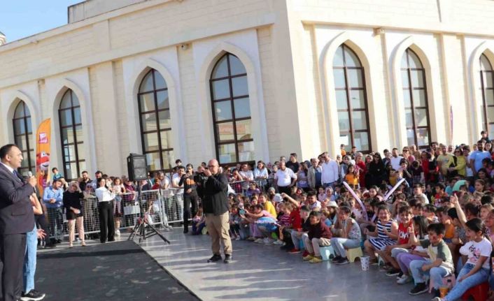 Toroslar Çocuk Şenliği sürüyor