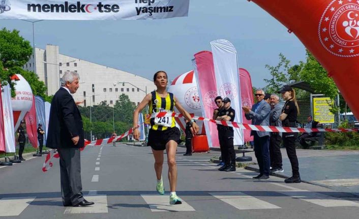 19 Mayıs Yarı Maratonu 248 sporcunun katılımıyla düzenlendi