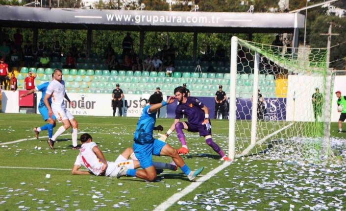 Arda Özçimen performansıyla beğeni topladı