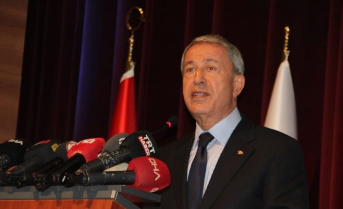 Bakan Akar: “Biz teröristleri vurdukça ses Ankara’dan geliyor”