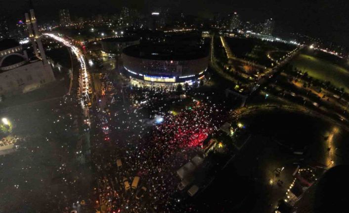 Başakşehir’den Cumhurbaşkanı Erdoğan’a sevgi seli