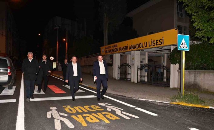 Başkan Yılmaz, Altay Caddesi’nde incelemelerde bulundu