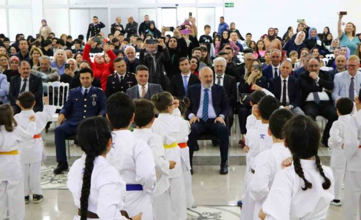 Çiftlikköy’de 19 Mayıs kutlaması