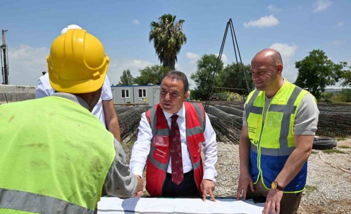 Cırnık Köprüsü’nde 150 günlük çalışma süresi aşağı çekildi