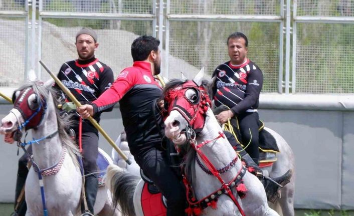 Erzurum’da cirit heyecanı