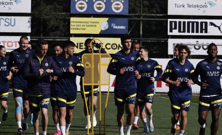 Fenerbahçe, Sivasspor maçı hazırlıklarını sürdürdü