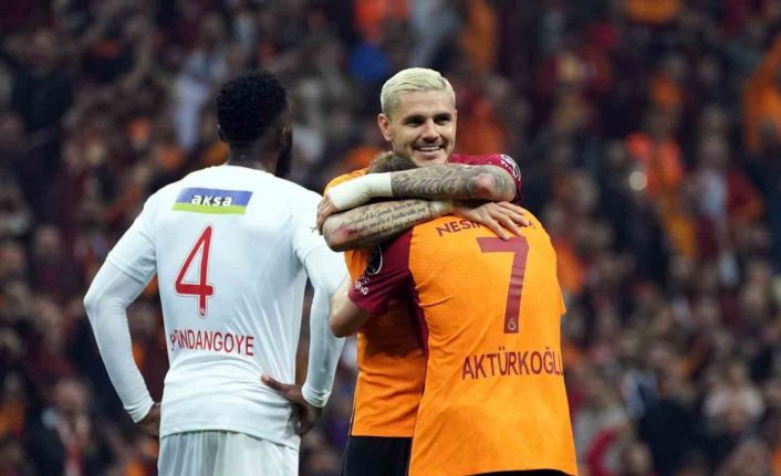 Galatasaray şampiyonluğa 1 galibiyet uzakta