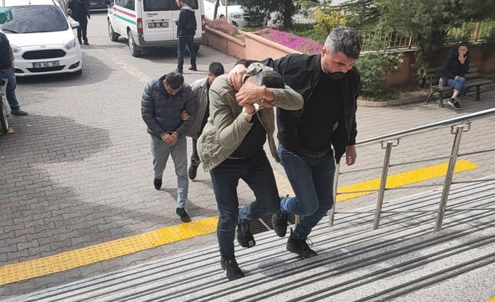 Karabük polisinden uyuşturucu tacirlerine darbe