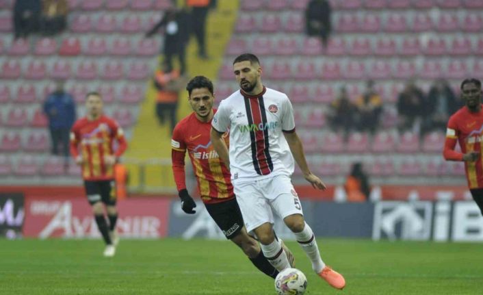 Karagümrük ile Kayserispor 6. randevuda