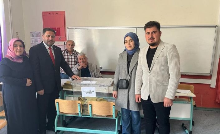Kayrıcı, Kelepircioğlu ve Şahiner oyunu kullandı