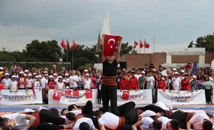 Manisa’da 19 Mayıs coşkusu