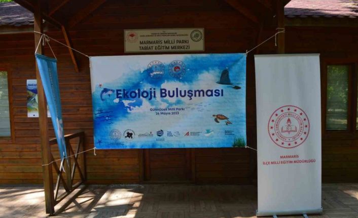 Marmaris’te ekoloji için buluşan öğrenciler doğa içinde çevreyi tanıdı