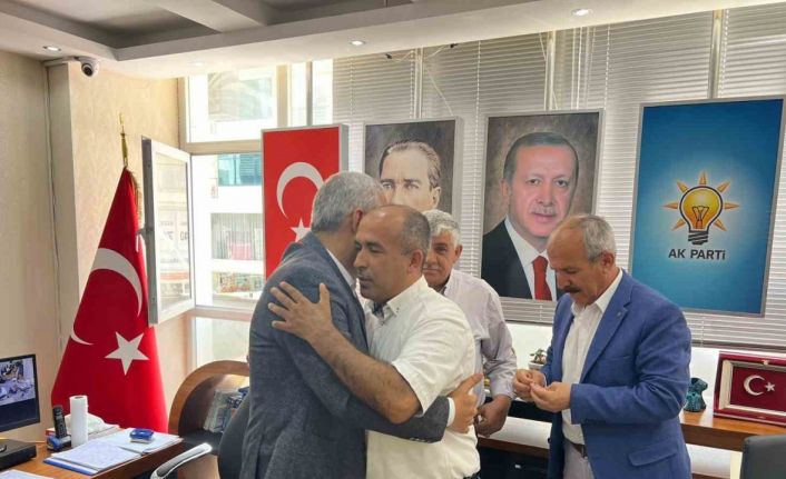 Memleket Partisi’nden 300 kişi AK Parti’ye geçti