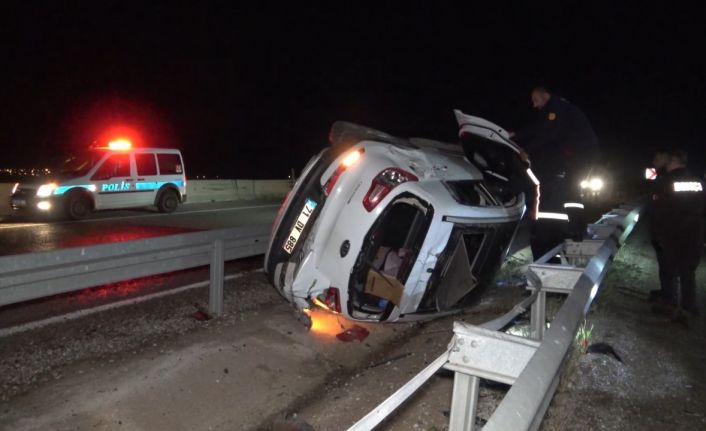 Metrelerce sürüklenen otomobil hurdaya döndü: 1 ağır yaralı