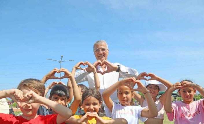 Mezitli’de uçurtma şenliği gerçekleştirildi