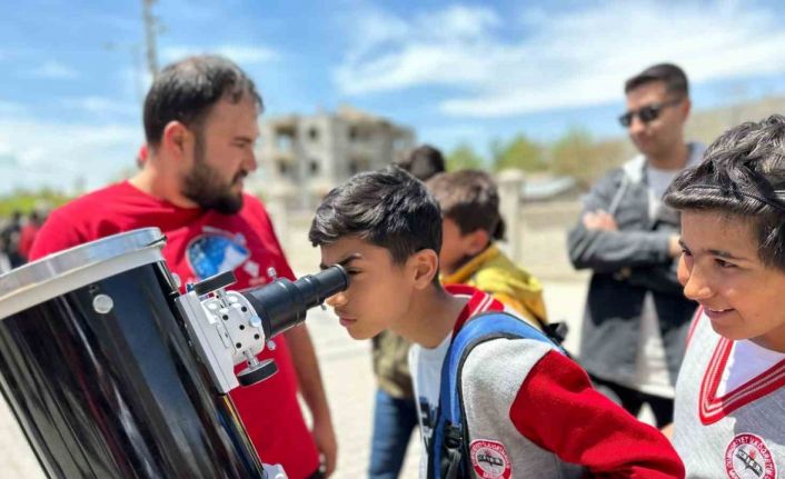 Muradiye’de öğrenciler için uzay gözlemi etkinliği
