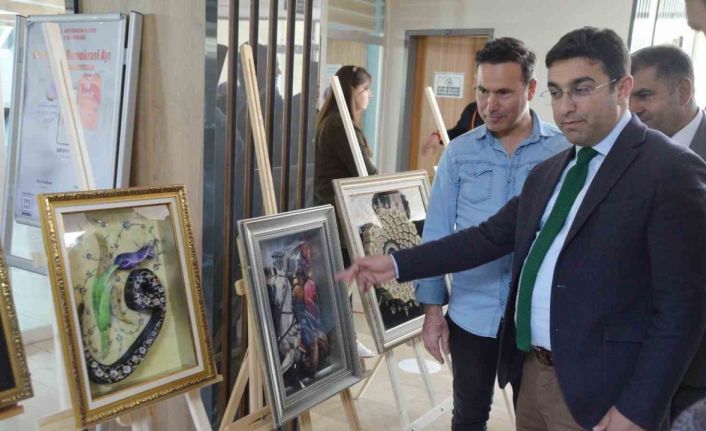 Muş’ta yılsonu sergisi