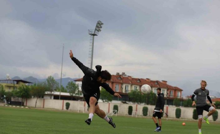 Nazilli Belediyespor gol çalıştı