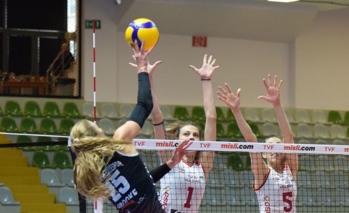 Nilüfer’in sultanları Avrupa’ya bir adım daha yaklaştı