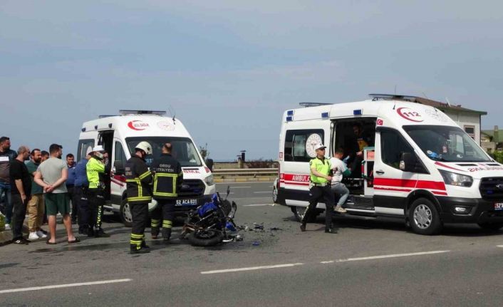 Ordu’da motosiklet ile otomobil çarpıştı: 2 yaralı